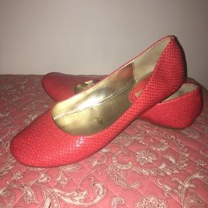 Steve Madden Coral Snakeskin Flats